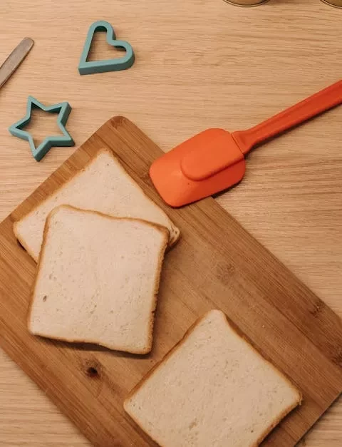 Creatieve Broodpopjes Bakken voor een Gezellige Picknick 🍞🌳