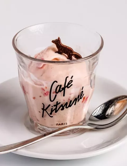 Heerlijk Romig Vanille-Yoghurtijs 🍦 Heerlijk Romig Vanille-Yoghurtijs 🍦
